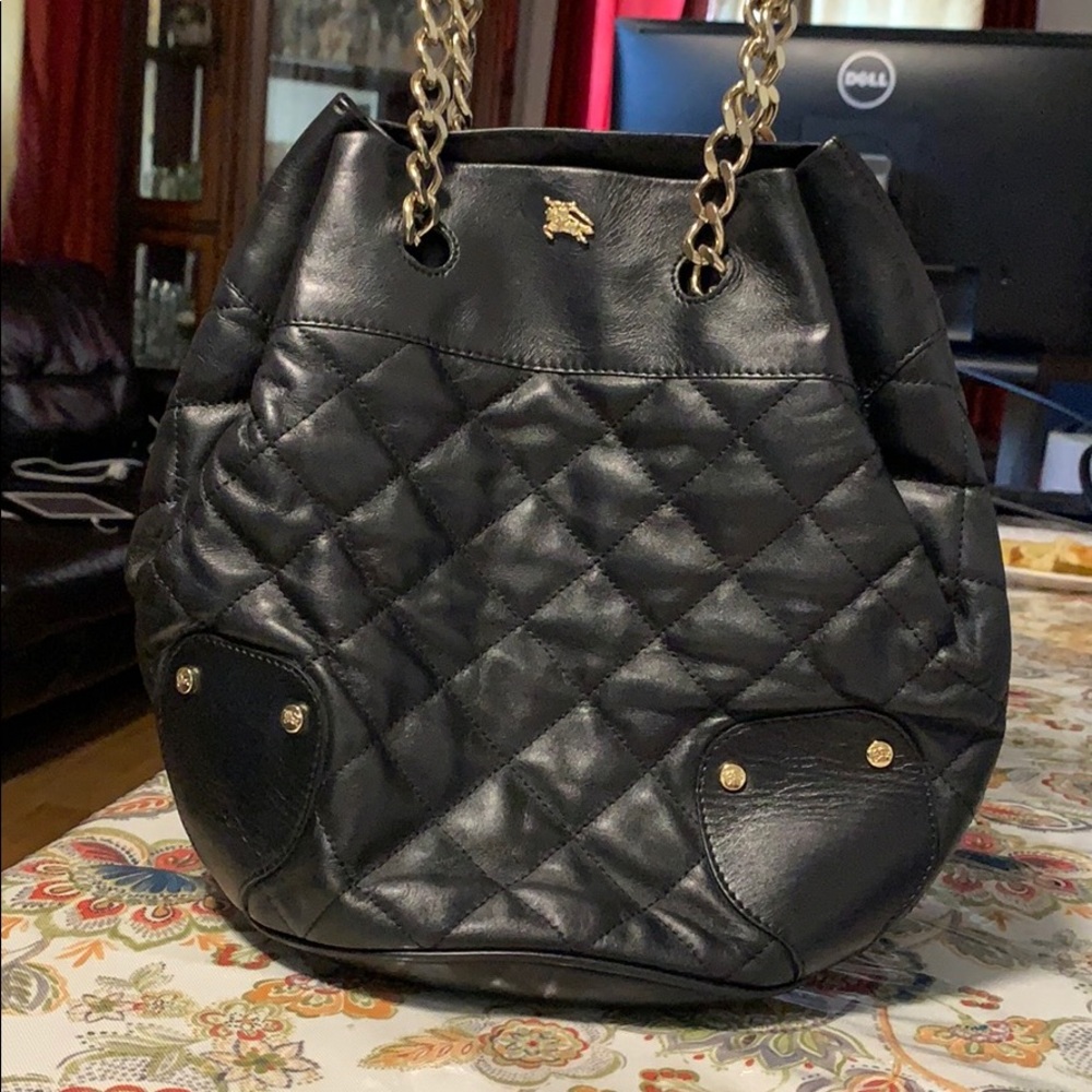 Burberry bucket bag